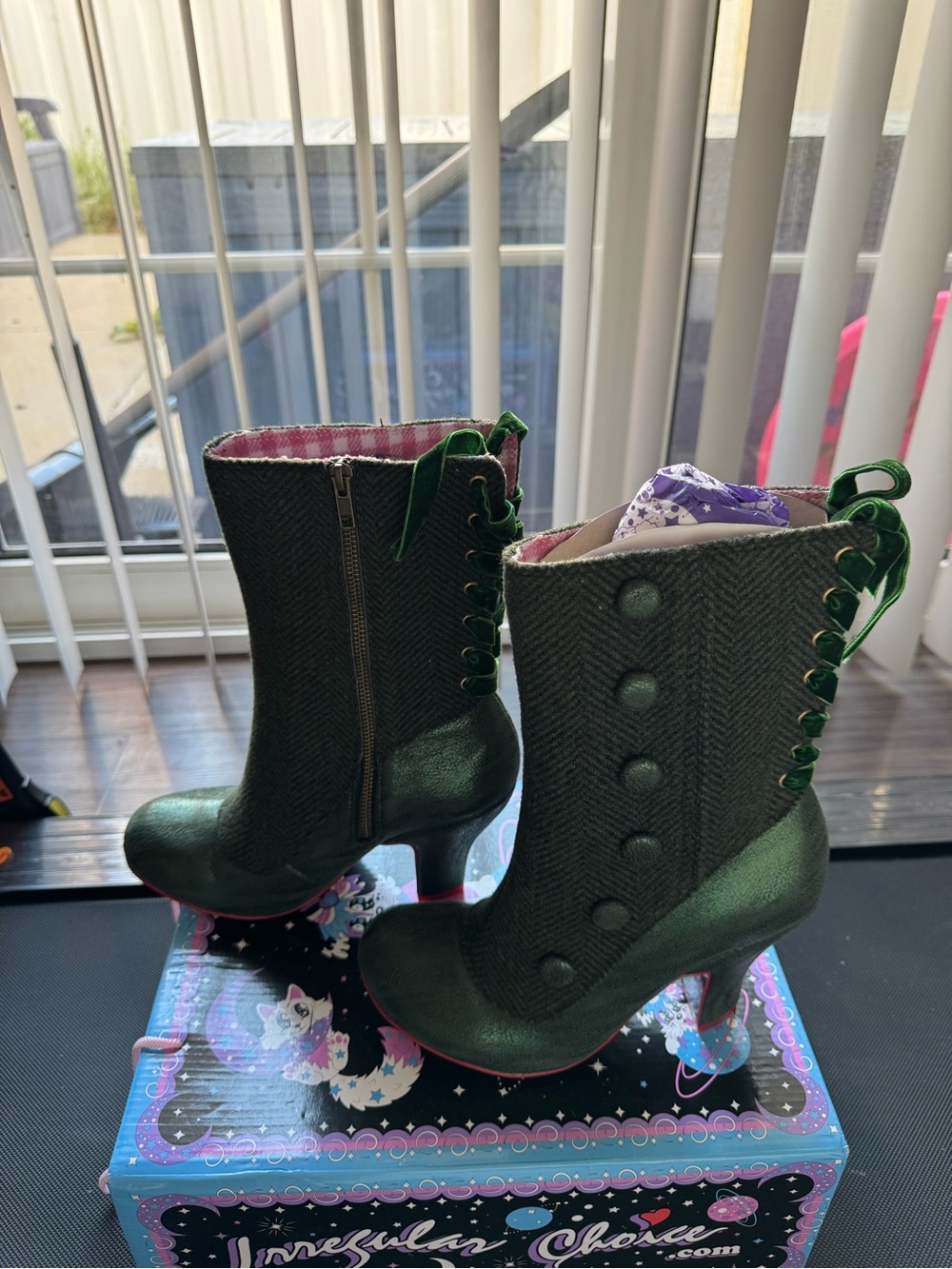 *BNIB* Irregular Choice Reinette Green Mid-Calf Button Lace-Up Boots EU41 US9.5